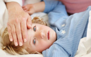 Что делать когда у ребенка рвота и температура
